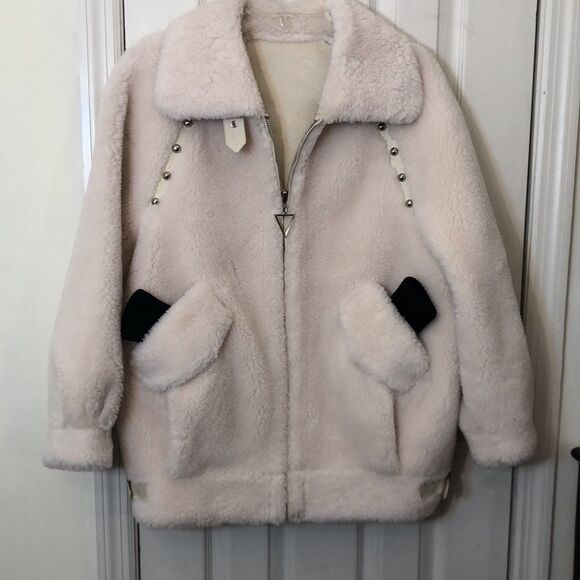 Faux Fur Shearling White Jacket Winter, Pit to Pit 23" Pre-Owned - Picture 3 of 16